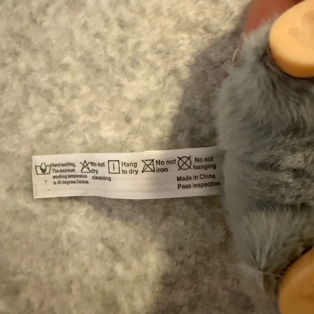 Pop Mart Labubu The Monsters Plush Vinyl Figure Grey Bunny Suit Small Toy Kasing